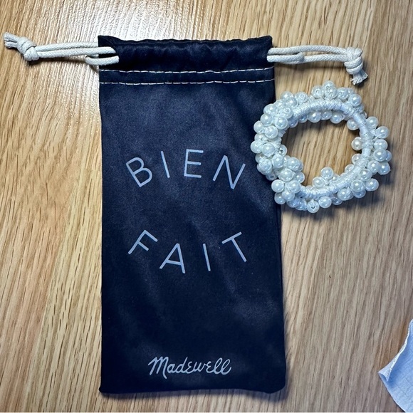 BRIDAL HAIR ACCESSORIES Pink & White Bridal Hair Bundle, Bow Hair Clips - Picture 2 of 7